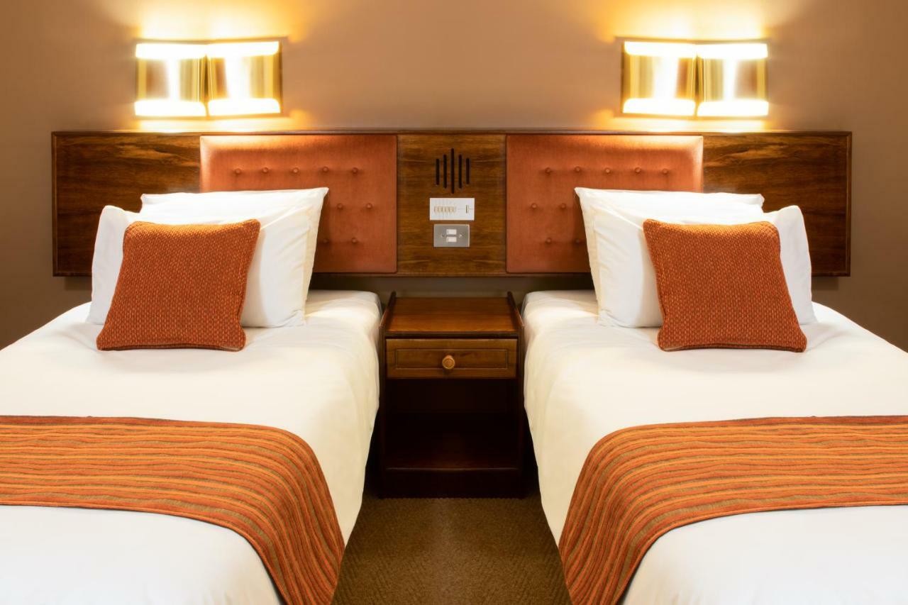 Elgro Hotel Potchefstroom Bagian luar foto